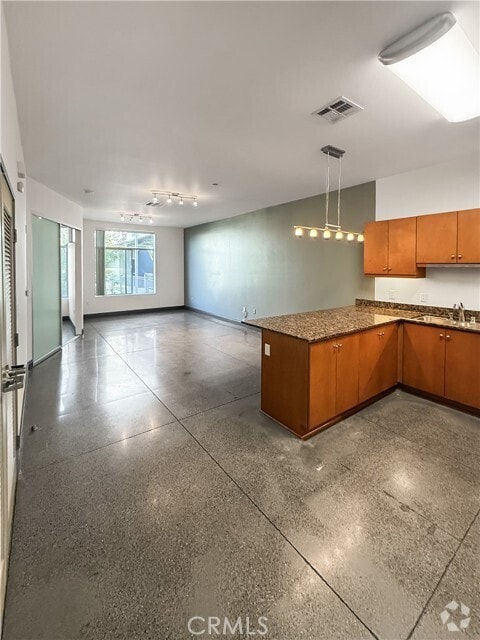 Building Photo - 435 W Center Street Promenade Unit 335 Rental