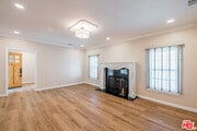 Photo - 2537 Cotner Ave