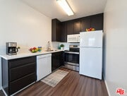 Photo - 1137 W 36th Pl Unit 9