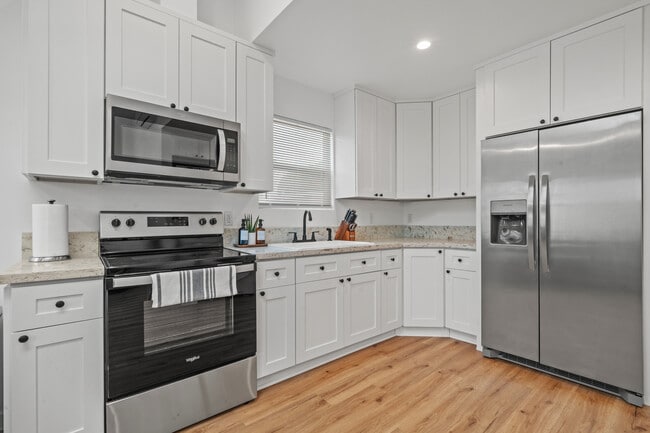 Photo - 15227 Freeman Ave