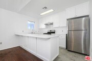 Photo - 1753 N Kenmore Ave