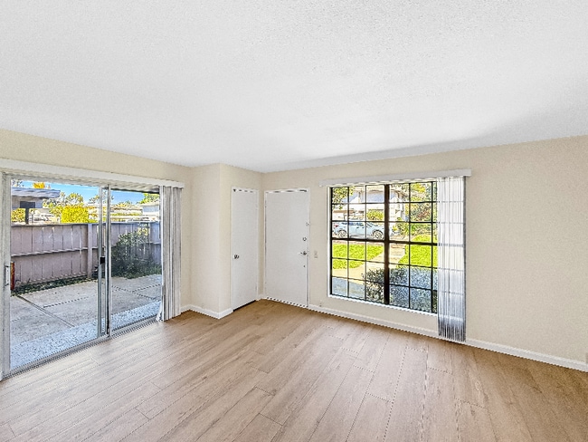 Photo - 4360 Vision Dr