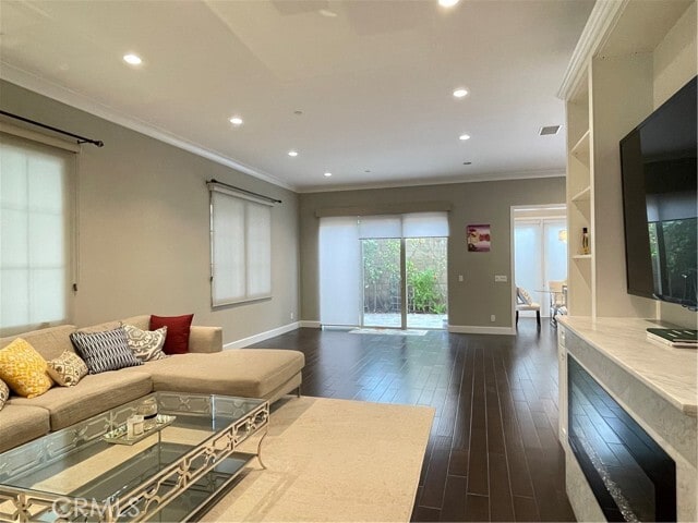 Photo - 56 Purple Jasmine