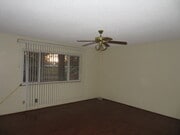 Living room - 751 Higgins Rd Apartment Unit 29