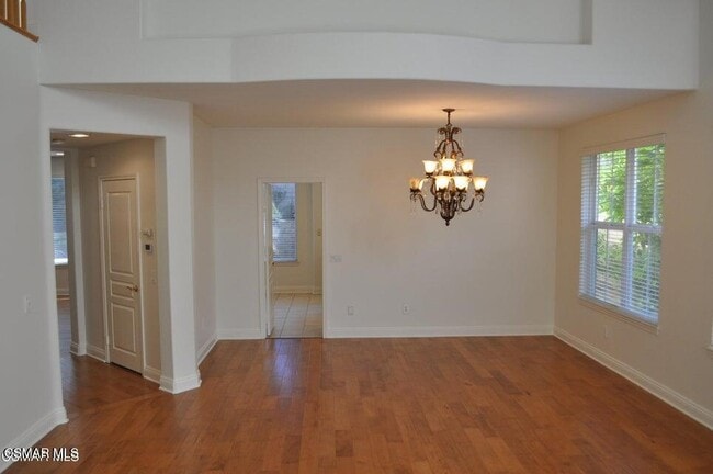 Photo - 1596 Blue Canyon St