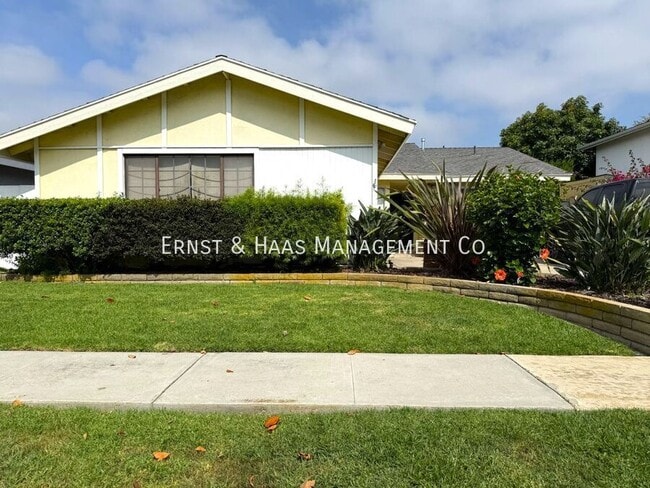 Building Photo - 197 Stanford Ln