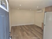Photo - 642 W Glenoaks Blvd Townhome