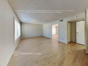 Photo - 9645 Karmont Ave