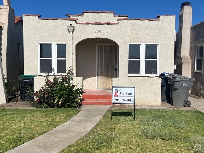 Building Photo - 425 Guadalupe St Rental