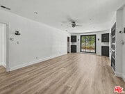 Photo - 2139 Holly Dr