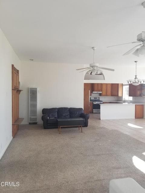 Photo - 165 S Santa Rosa St