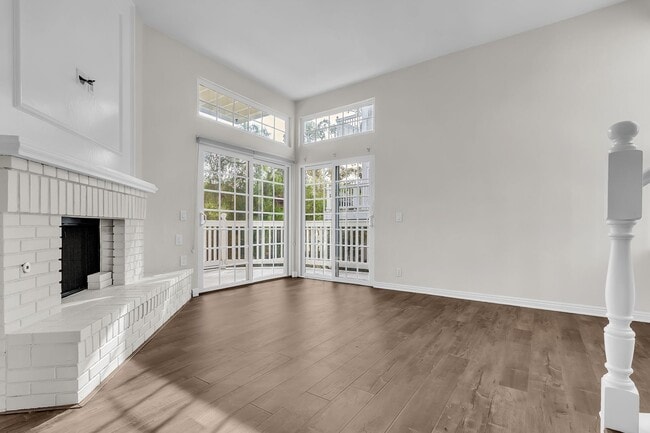 Photo - 33212 Ocean Bright