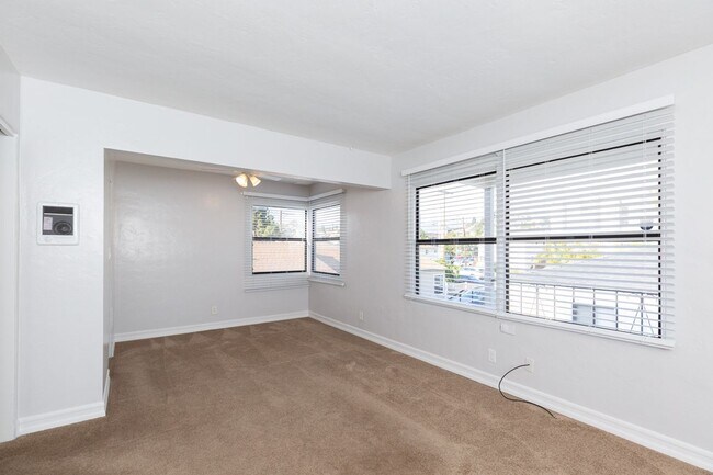 Photo - 1 bed, 1 bath - Point Loma