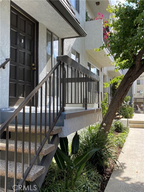 Photo - 4534 Vista Del Monte Ave Townhome