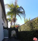 Photo - 670 Broadway St Unit 4