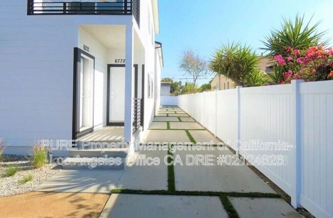 Photo - 6732 Irvine Ave