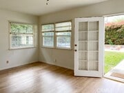 Photo - 4457 Oakwood Ave