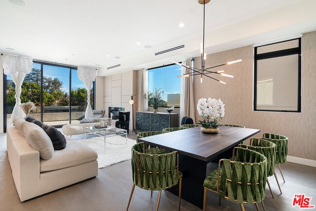 Photo - 10563 Ashton Ave Unit 2