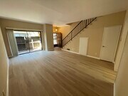 Photo - 822 Victor Ave Townhome