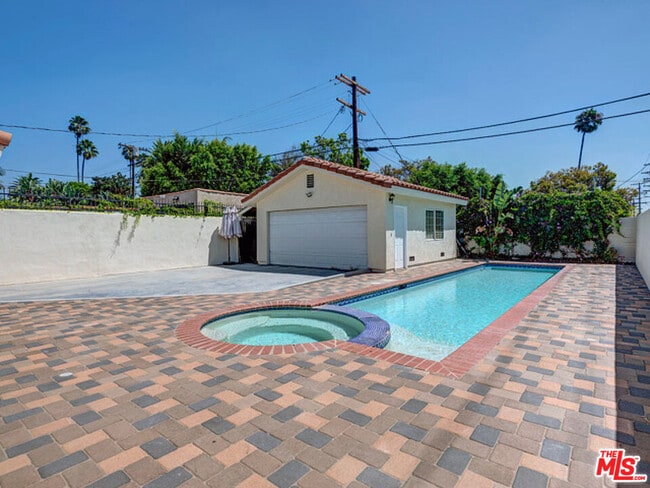 Photo - 712 N Vista St