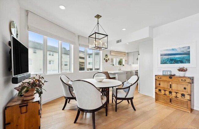 Photo - 6767 Neptune Pl