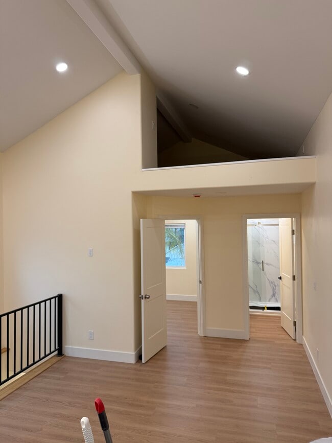 Photo - 3406 Nile St