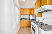 Studio - 385SF - Kitchen - 463 South Hartford Ave.