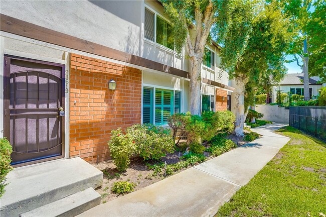 Building Photo - 28619 Friarstone Ct