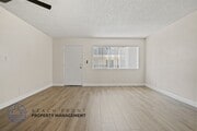Photo - 1555-1557 Carson St. Apartments