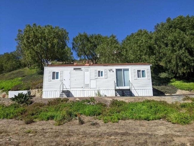 Building Photo - 3512 El Paso Alto Unit 3512 El Paso Alto #C