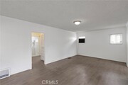 Photo - 333 S 6th St Townhome