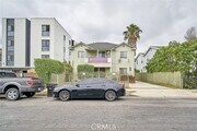 Photo - 1329 W 37th Dr Townhome