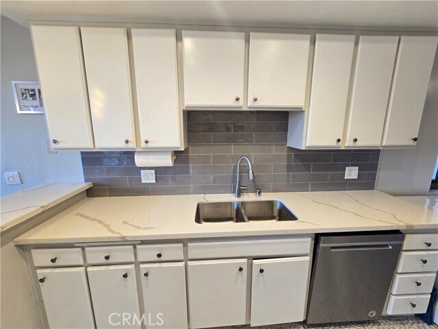 Photo - 8828 Pershing Dr Unit 121