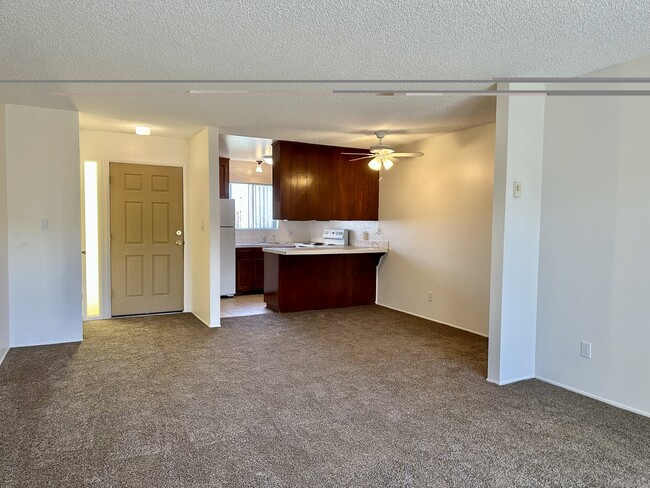 Photo - 1536 S Maple St Unit #3