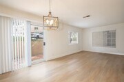 Photo - Townhome in Lake Forest