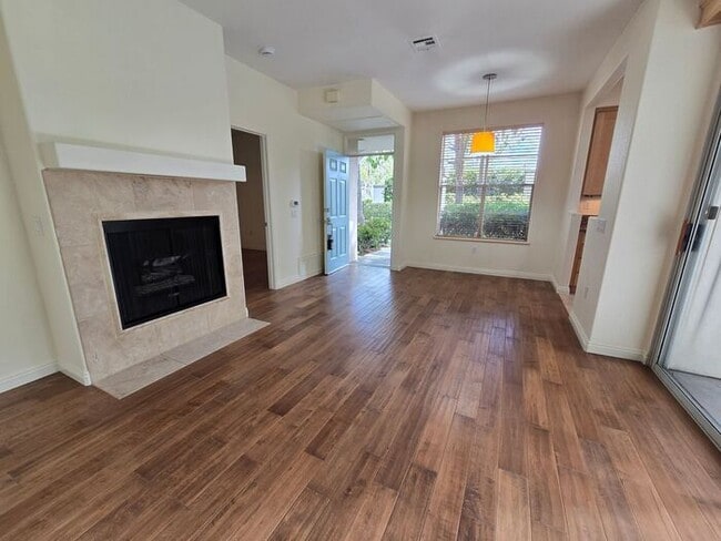 Building Photo - Private Ground-Level Condo in the Heart of Carmel Valley