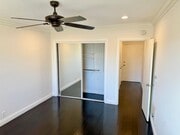Photo - Top Floor 1 bedroom apartment Hermosa Beach