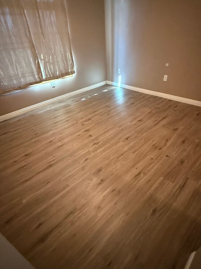 Photo - MOVE-IN -READY