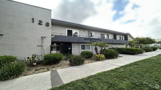 Building Photo - Commonwealth Manor Rental