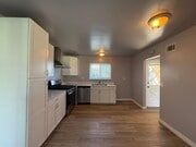 Photo - M12150 Unit House