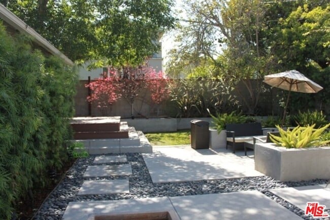 Building Photo - 7311 Dunfield Ave Rental