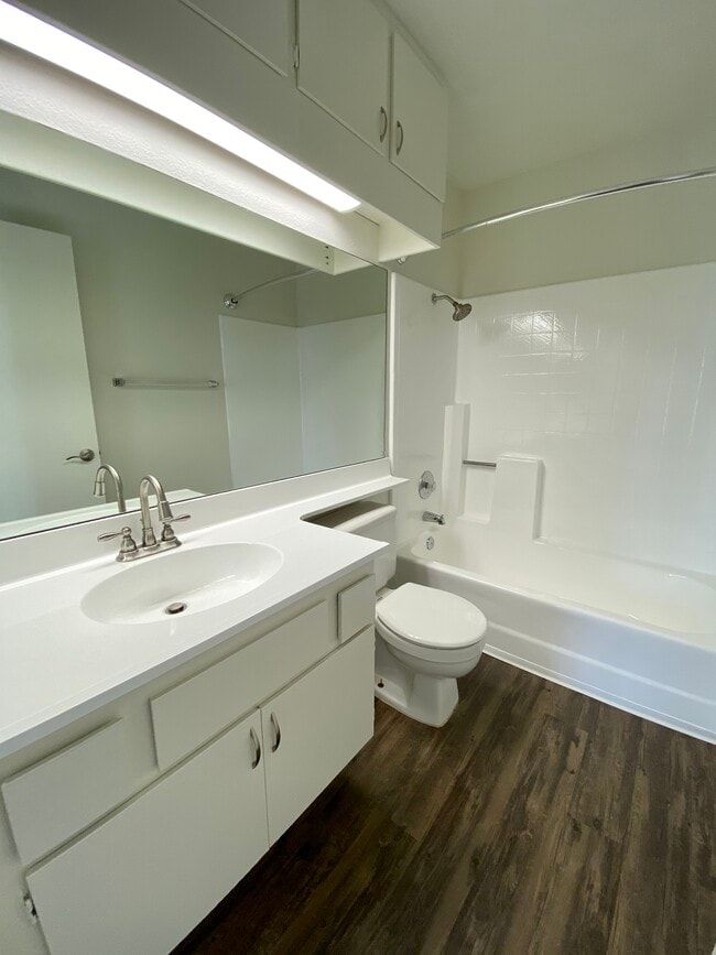 Photo - Portofino Apartments