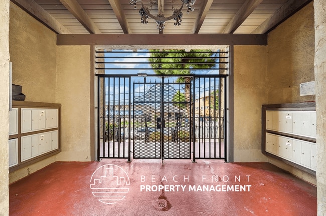 Photo - 930 N. Enterprise Ave.