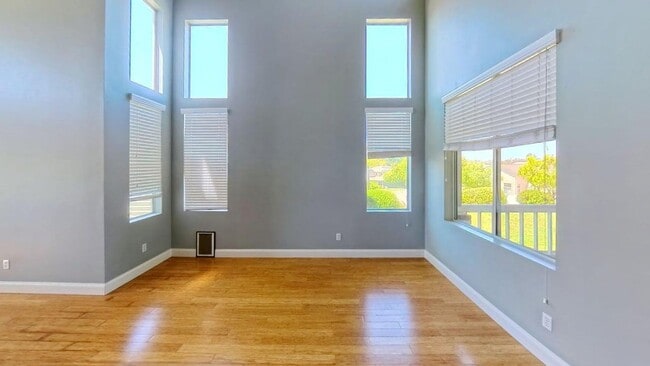 Photo - 526 Wrightwood Rd