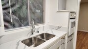 Kitchen - 1637 Veteran Ave Apartments Unit 3