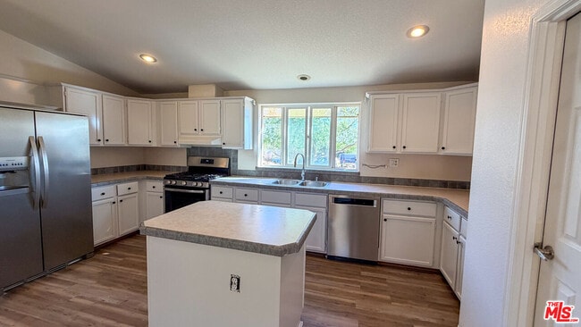 Building Photo - 25120 Charina Ln