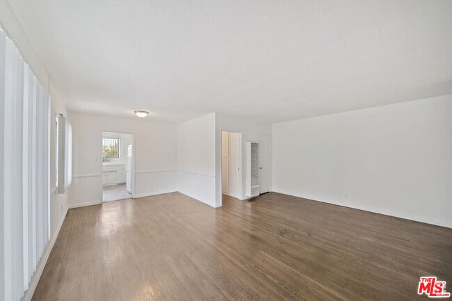 Building Photo - 2314 S Corning St Unit 9 Rental