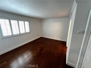 Photo - 491 W 39th St Unit 5