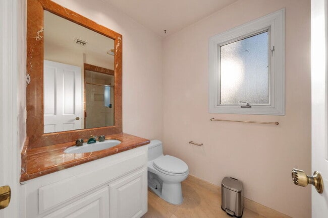 Photo - 18714 Bernardo Trails Dr