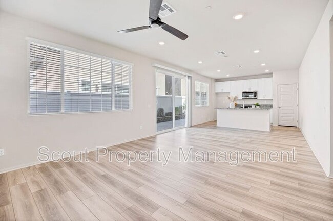 Photo - 40383 Birchfield Dr